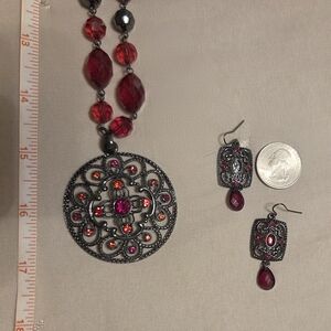 Chic Red and Black Beaded Necklace Set